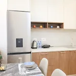 Lindi's 4/7 Apartmán *
